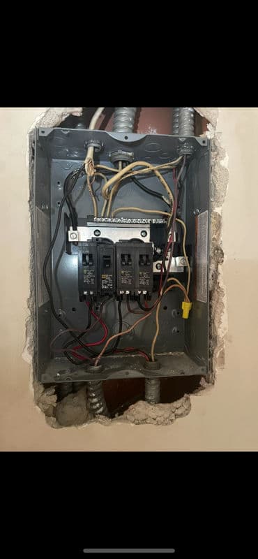 Electrical Panel Upgrade for Enhanced Safety image