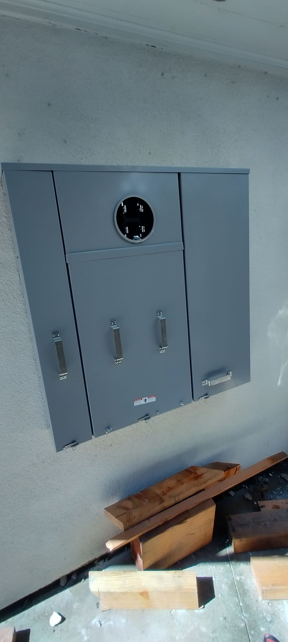 Bringing Power to Home Renovations Safely image