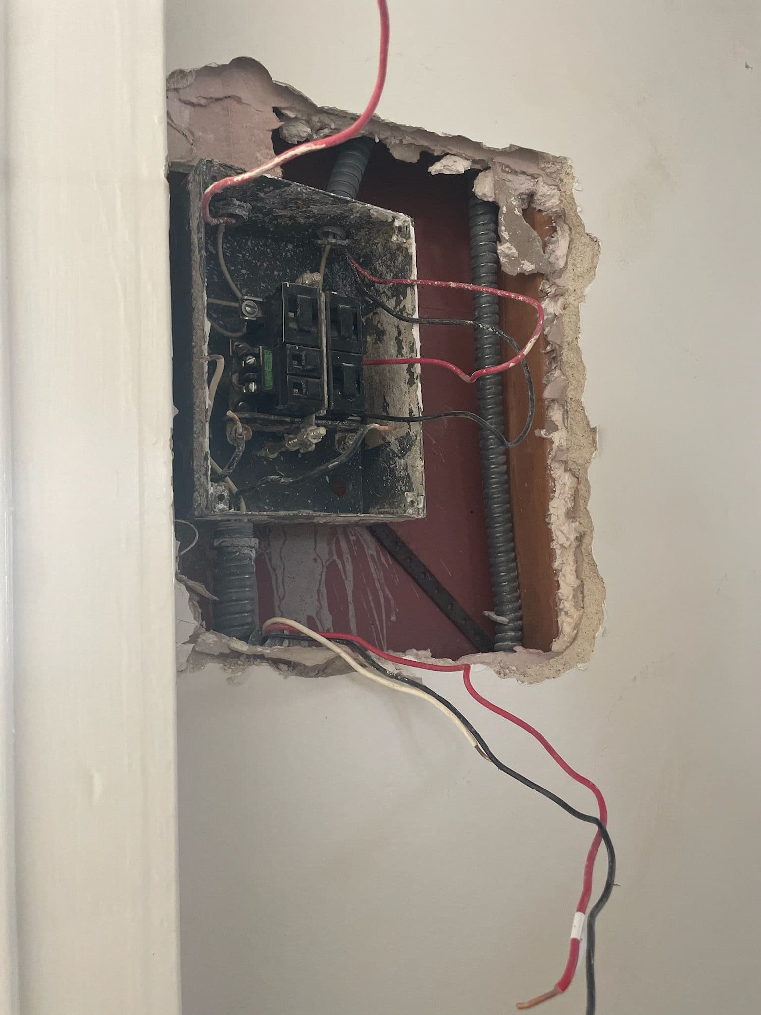 Electrical Panel Upgrade for Safer Homes image